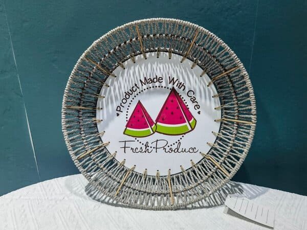 Round decorative woven wall plate