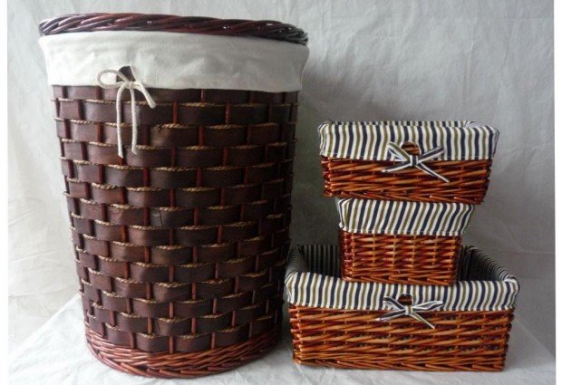 Storage baskets with fabric lining